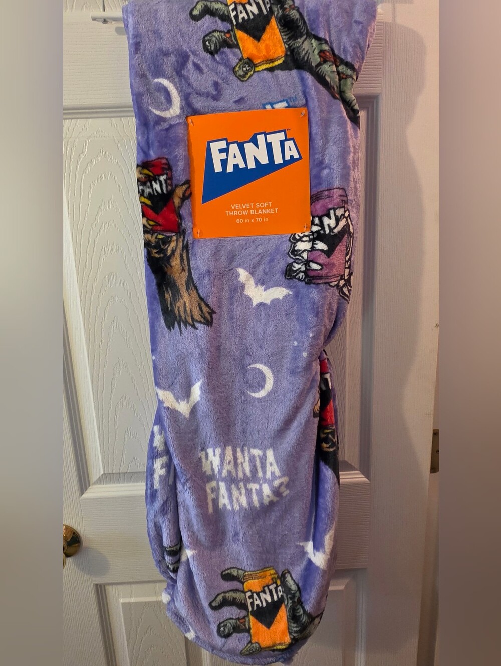 Fanta Monster Hands Plush Throw Blanket Purple NWT